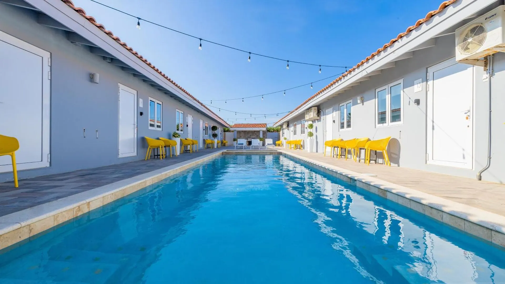 The Lizard Apartment Palm Beach